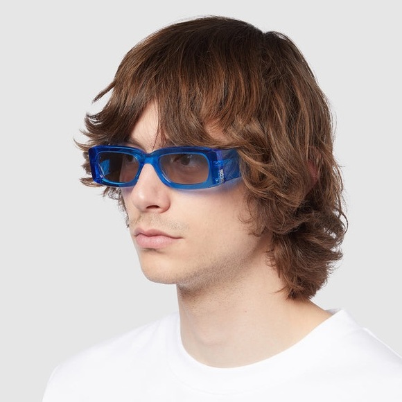 New Woman’s AJ Morgan Big Payback Super Oversized Light Blue Clear Sunglasses - Picture 6 of 7